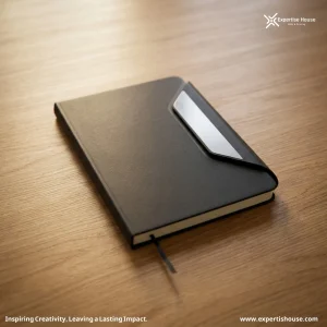 دفتر ملاحظات فاخر أسود من جلد PU بغطاء مغناطيسي مائل ولوحة معدنية