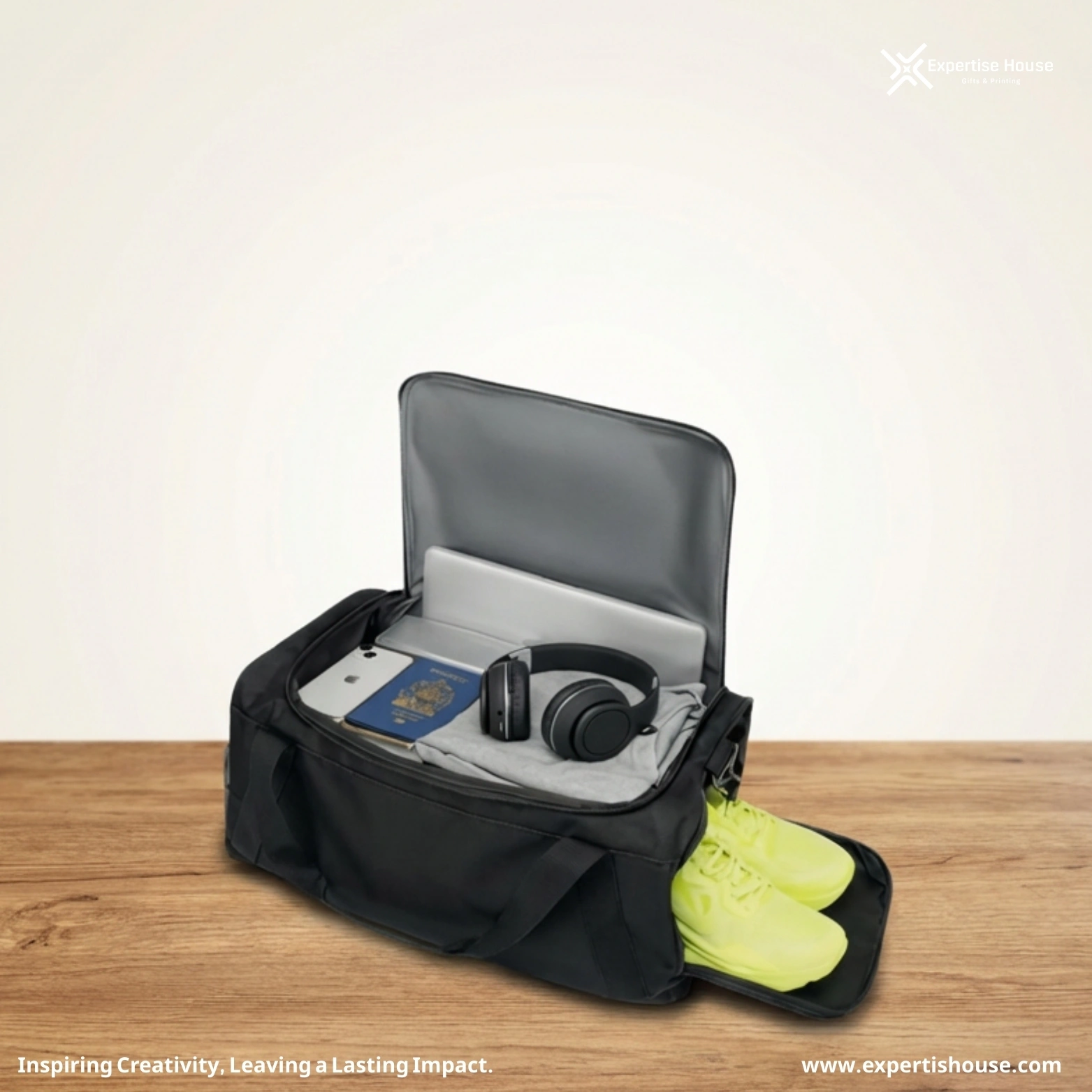 حقيبة سفر ونادي رياضية مع قسم خاص للأحذية 1 حقيبة سفر ونادي رياضية مع قسم خاص للأحذية